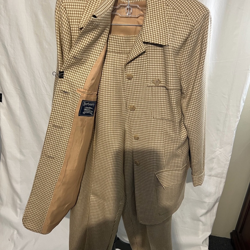 Burberry Vintage Women’s Jacket & Pant Set